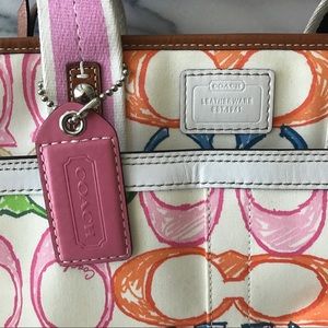 Coach Multicolor Scribble Hamptons Weekend Tote